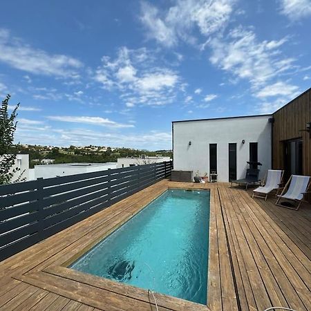 Luxury Villa With Pool And View Juvignac Exterior photo